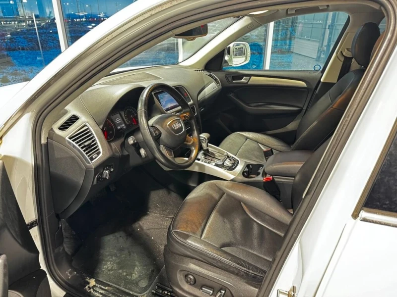 Audi Q5 * 2.0T Prem Plus Tip qtro Heated Front And Rear Se, снимка 9 - Автомобили и джипове - 52802581