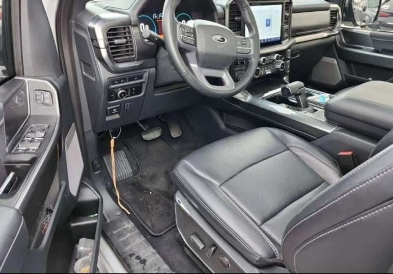 Ford F150 * SuperCrew * CARFAX * БЕЗ ПЪРВОНАЧАЛНА ВНОСКА, снимка 6 - Автомобили и джипове - 52848498