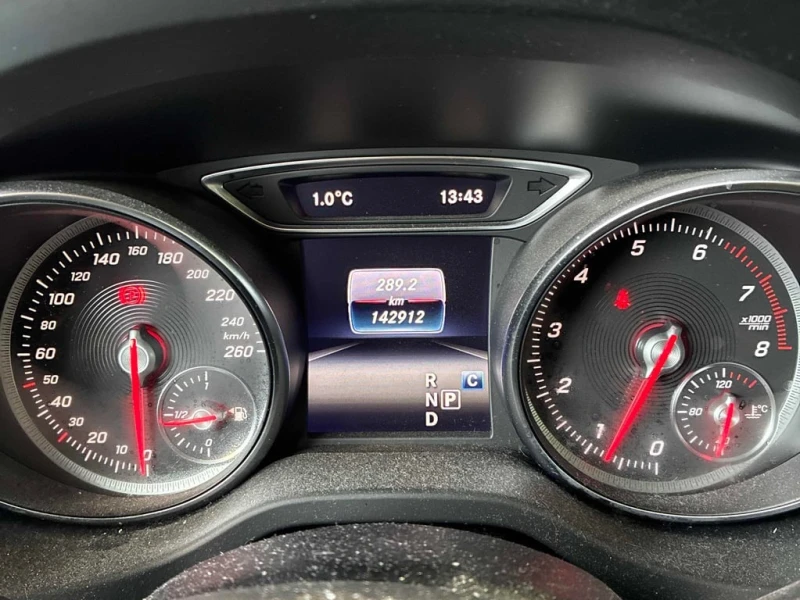 Mercedes-Benz GLA 250  CARFAX, снимка 8 - Автомобили и джипове - 53272545