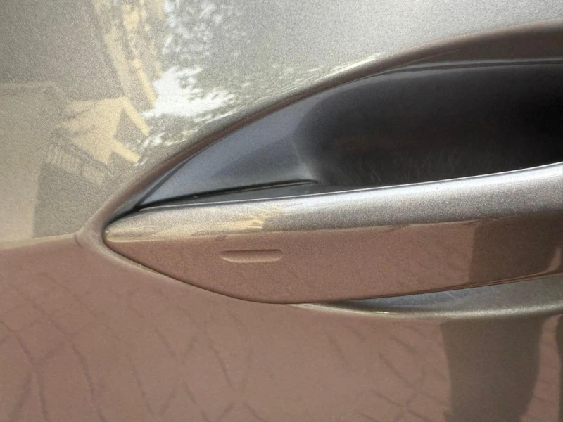 Lexus RX 450h 4x4 hybride essence/électrique, снимка 16 - Автомобили и джипове - 53400865