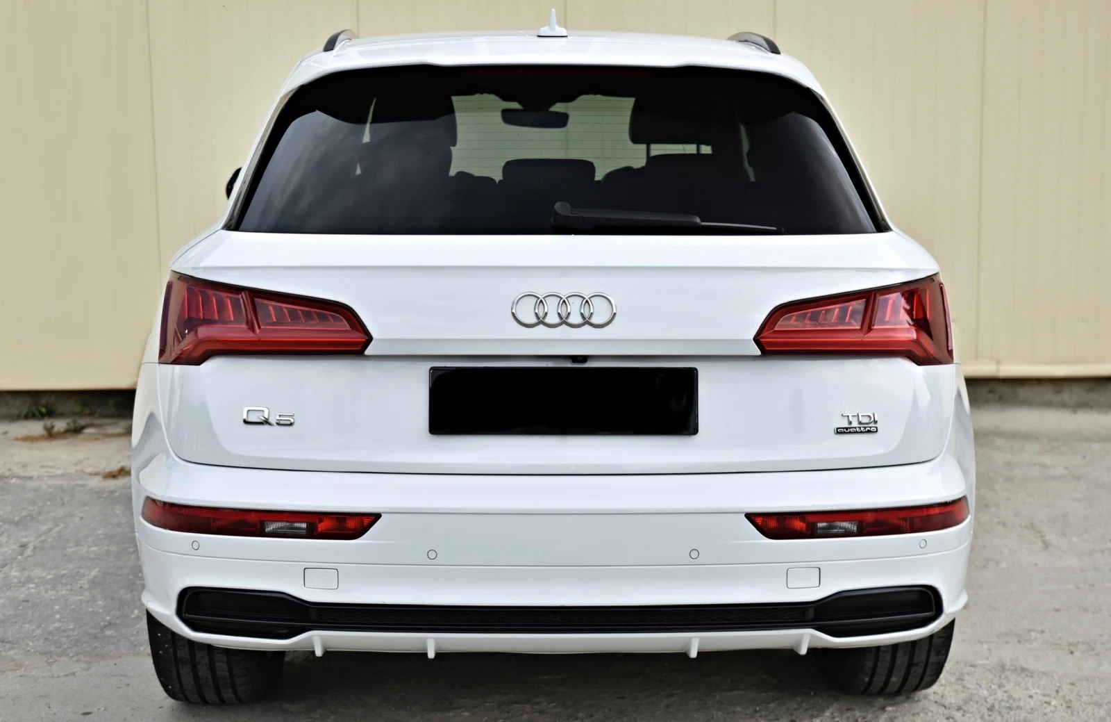Audi Q5 40 TDI!2.0!190к.с.!2019 г.!S-line!Shadow!Matrix! - изображение 5