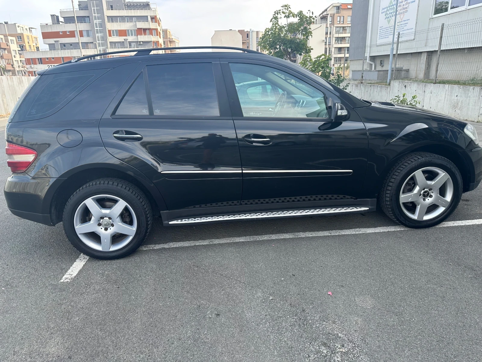 Mercedes-Benz ML 500  - изображение 9