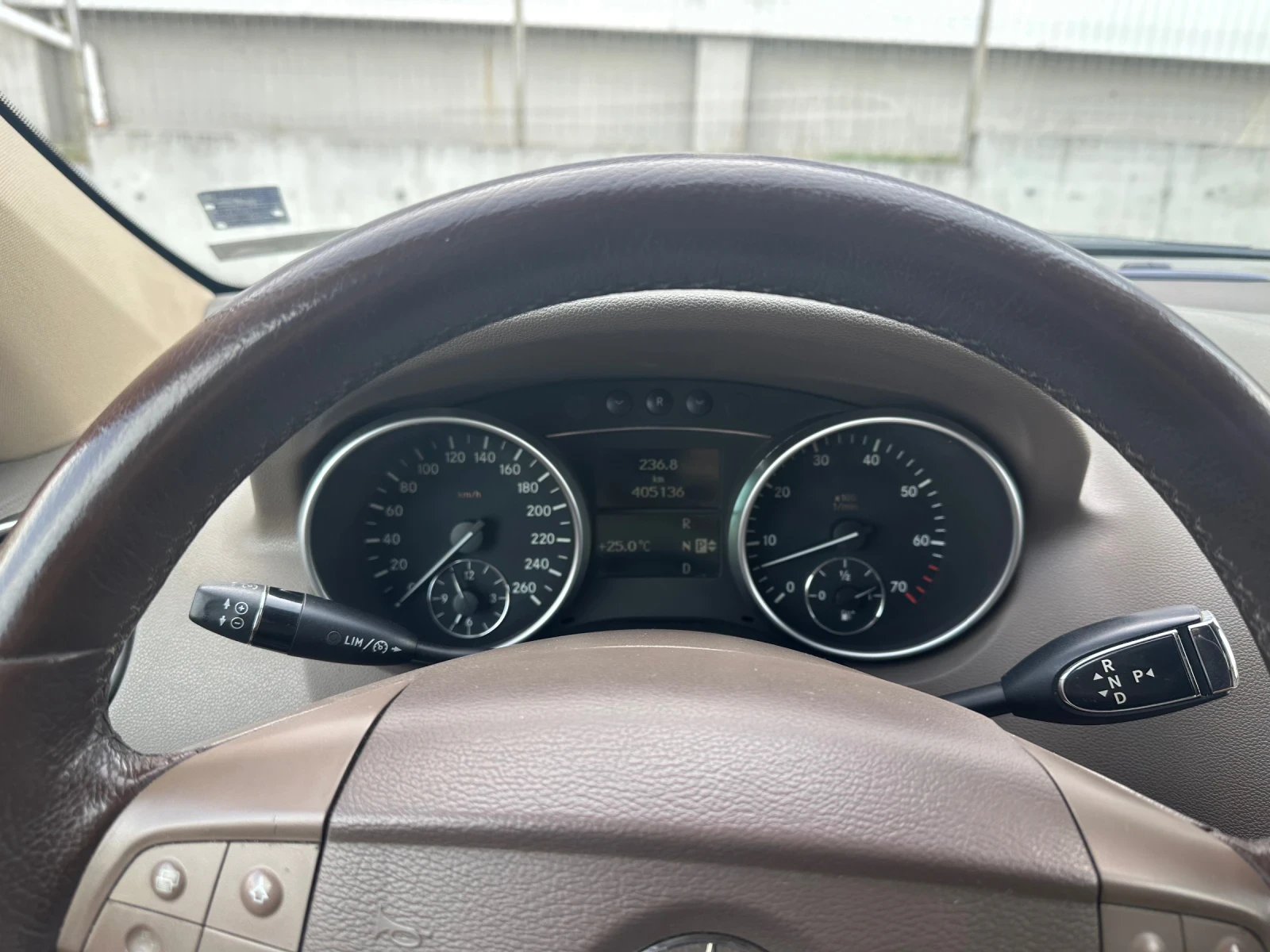 Mercedes-Benz ML 500  - изображение 3