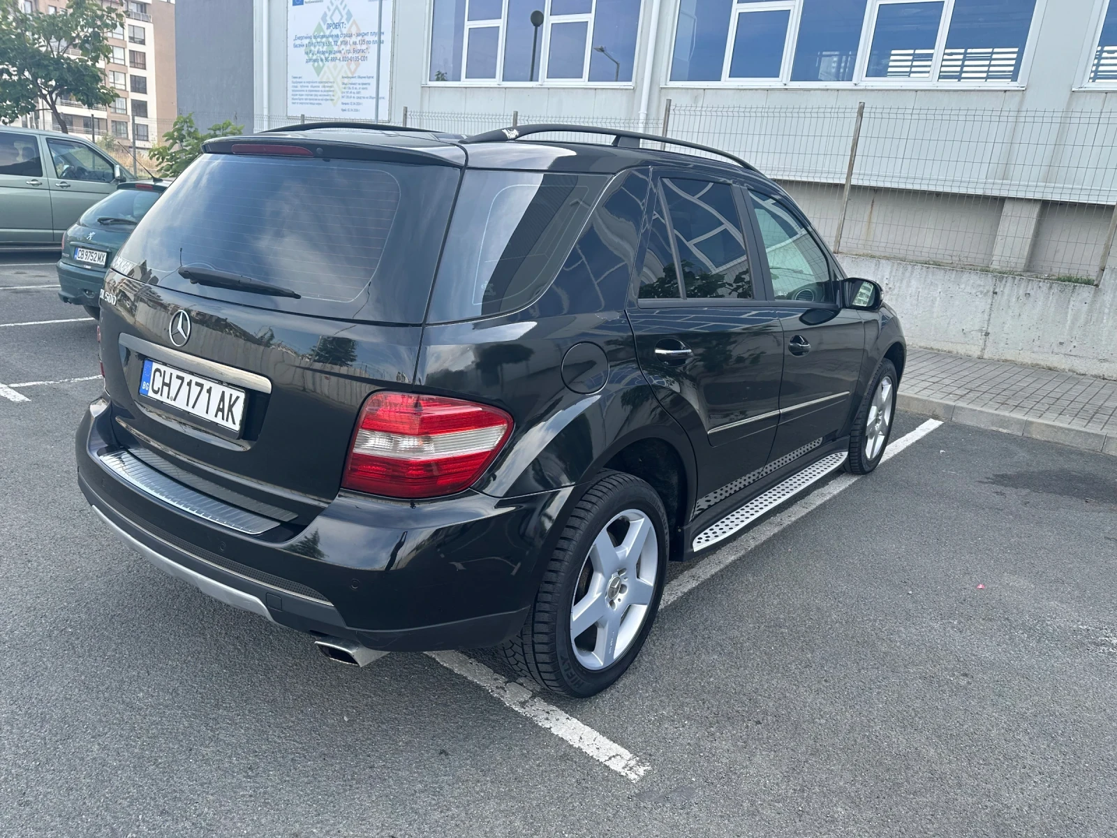 Mercedes-Benz ML 500  - изображение 10