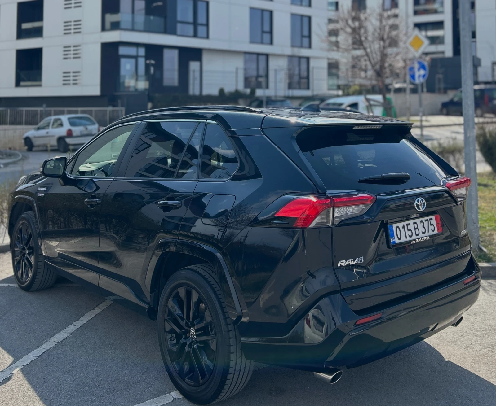 Toyota Rav4 Hybrid* 2.5l* , снимка 10 - Автомобили и джипове - 53863386