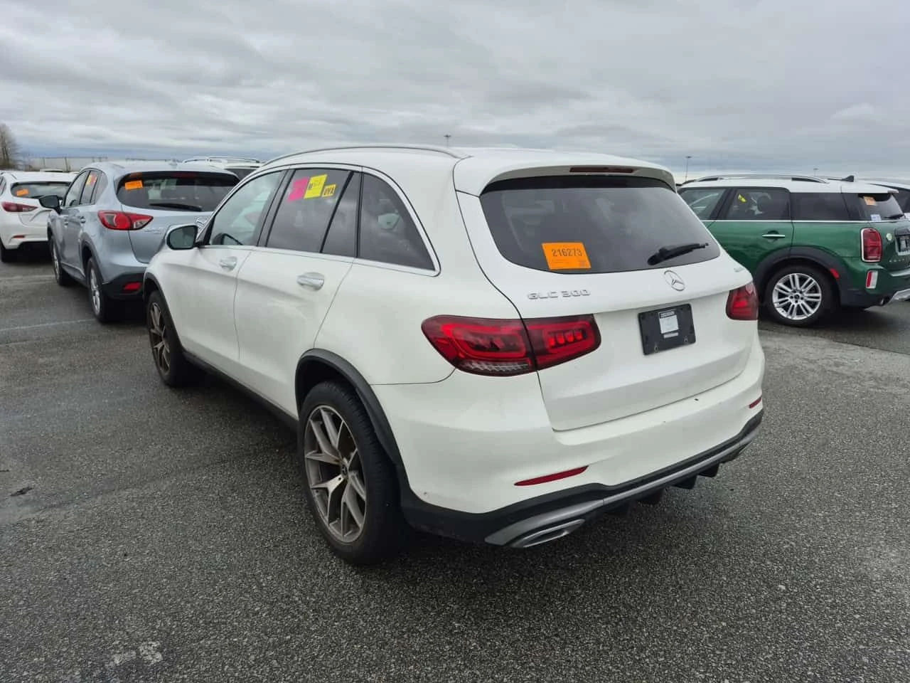 Mercedes-Benz GLC 300 PANORAMA| 360 КАМЕРИ| CARFAX| ПАМЕТ| , снимка 4 - Автомобили и джипове - 54087138