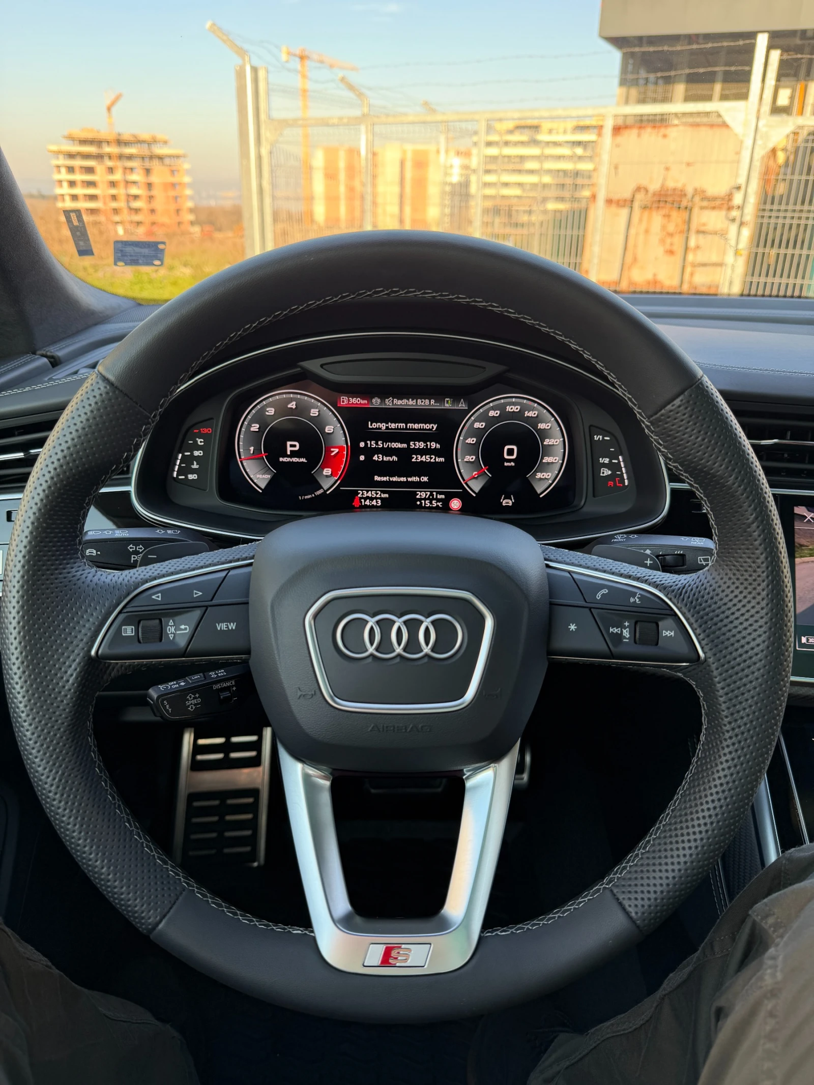 Audi SQ8 4.0TFSI/Bang&Olufsen/3D Камера/Обдухване/Дистроник, снимка 8 - Автомобили и джипове - 54568000