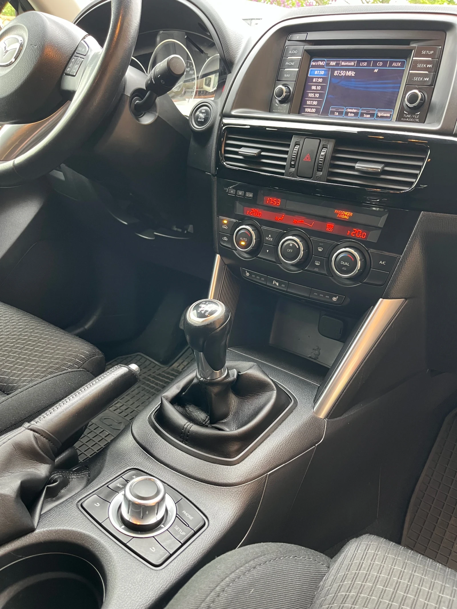 Mazda CX-5 2.2, снимка 9 - Автомобили и джипове - 54585196