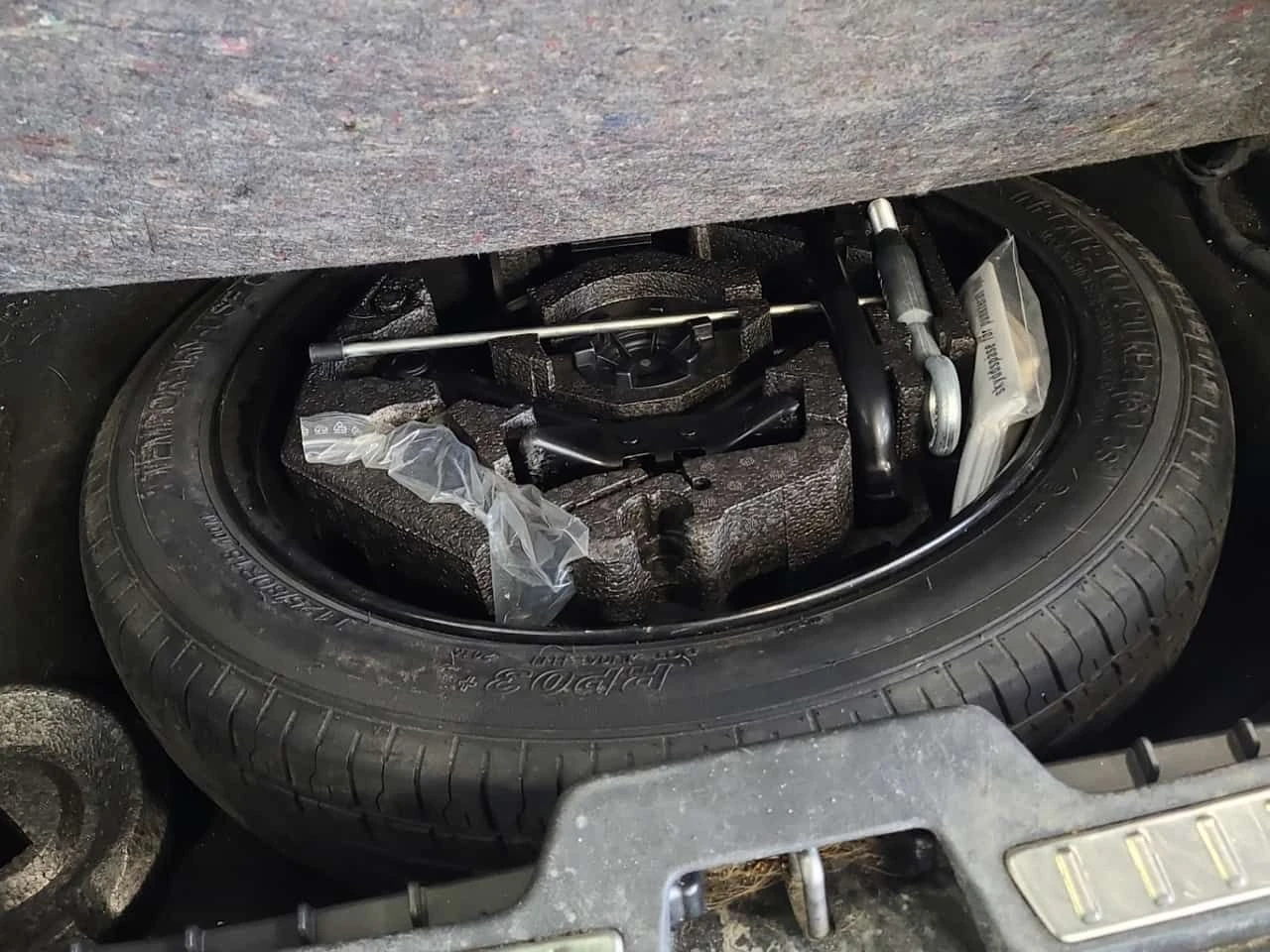 Volvo Xc90 * T6 INSCRIPTION * ПОДГРЕВ* ПАНОРАМА* КАМЕРА* , снимка 15 - Автомобили и джипове - 54699031