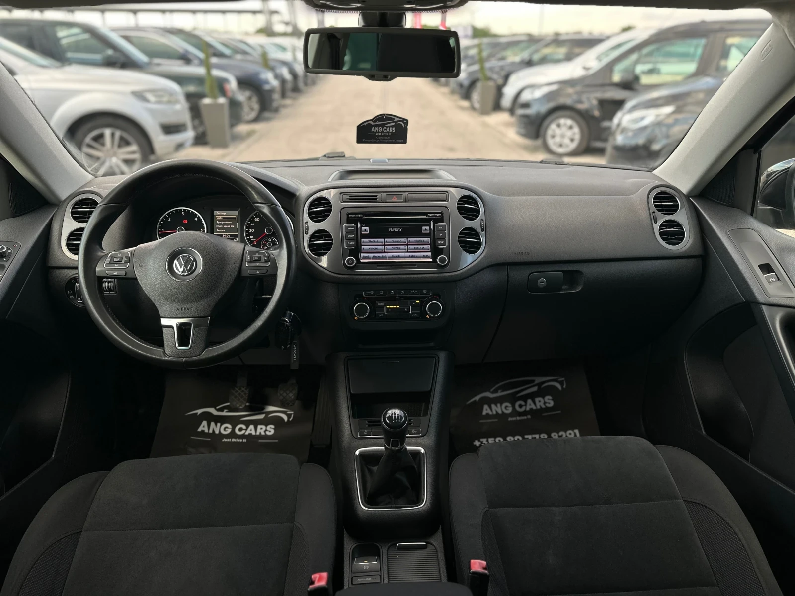 VW Tiguan * Facelift* 2.0TDI* 4Motion* , снимка 10 - Автомобили и джипове - 54962530