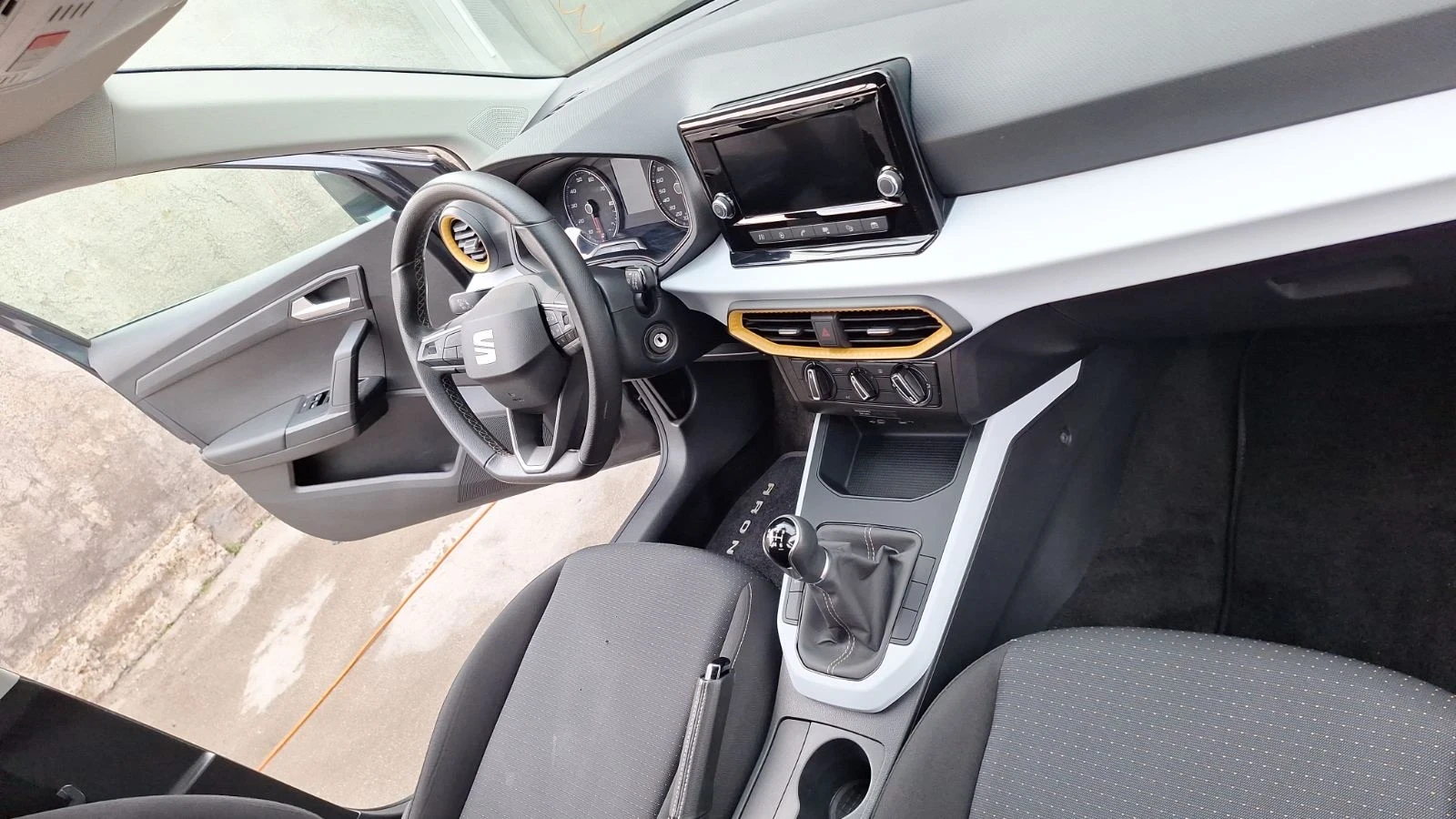 Seat Arona New face, снимка 8 - Автомобили и джипове - 56041216