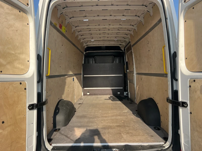 VW Crafter Crafter, снимка 11 - Бусове и автобуси - 48141741