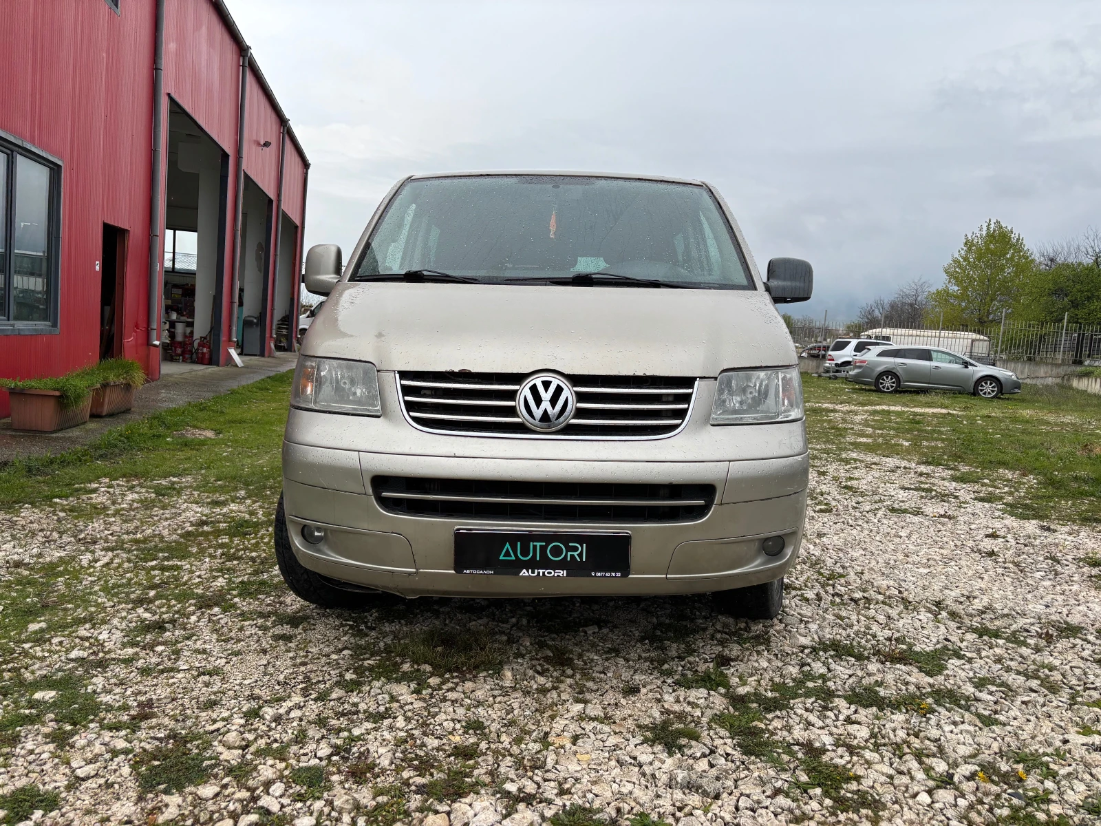 VW Caravelle ДЪЛГА БАЗА/ПОДГРЕВ/КЛИМАТИК - изображение 2