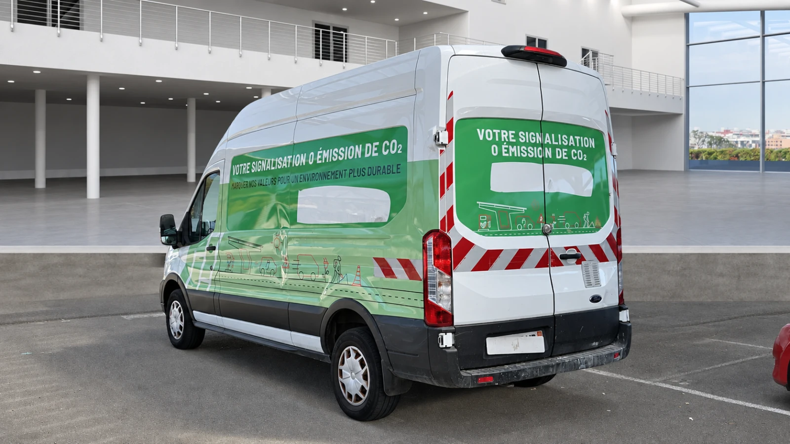 Ford Transit L3H3 96% SoH 360 камери парктроник нави подгрев, снимка 4 - Бусове и автобуси - 56182698