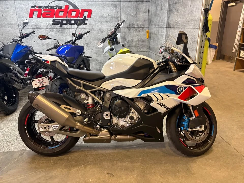 BMW S * 1000rr* CARFAX * БЕЗ ПЪРВОНАЧАЛНА ВНОСКА - изображение 2