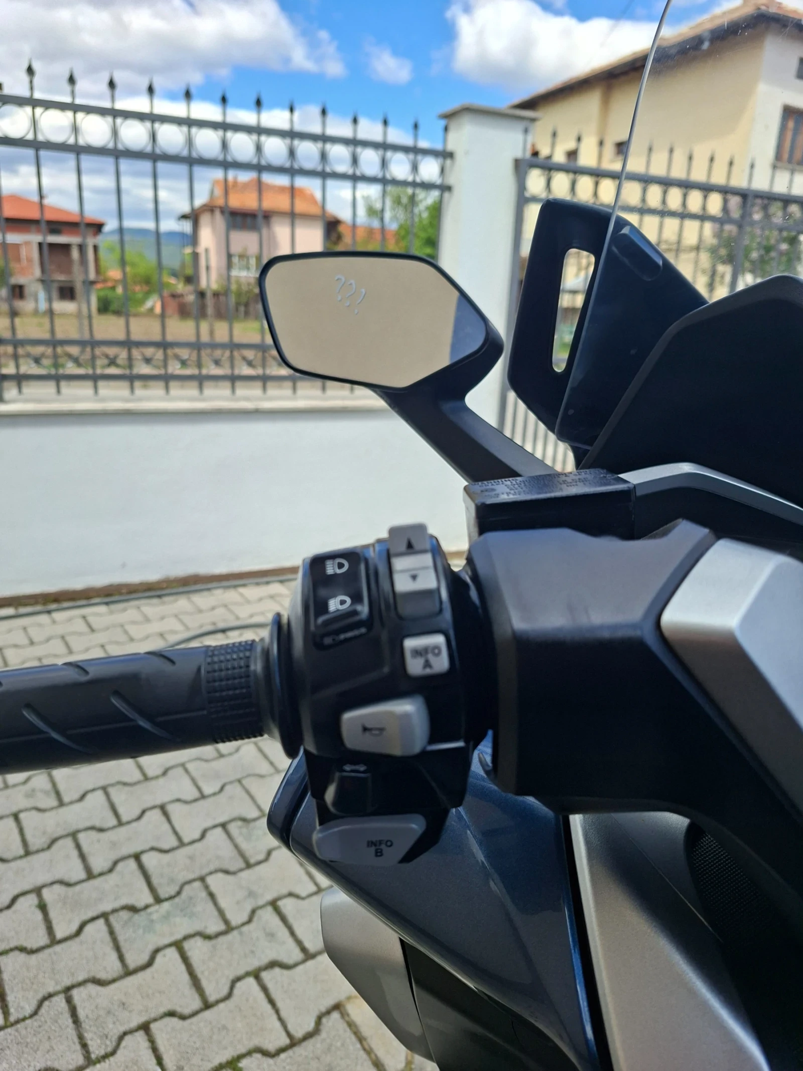 Honda Forza 300 ABS , снимка 8 - Мотоциклети и мототехника - 54691363