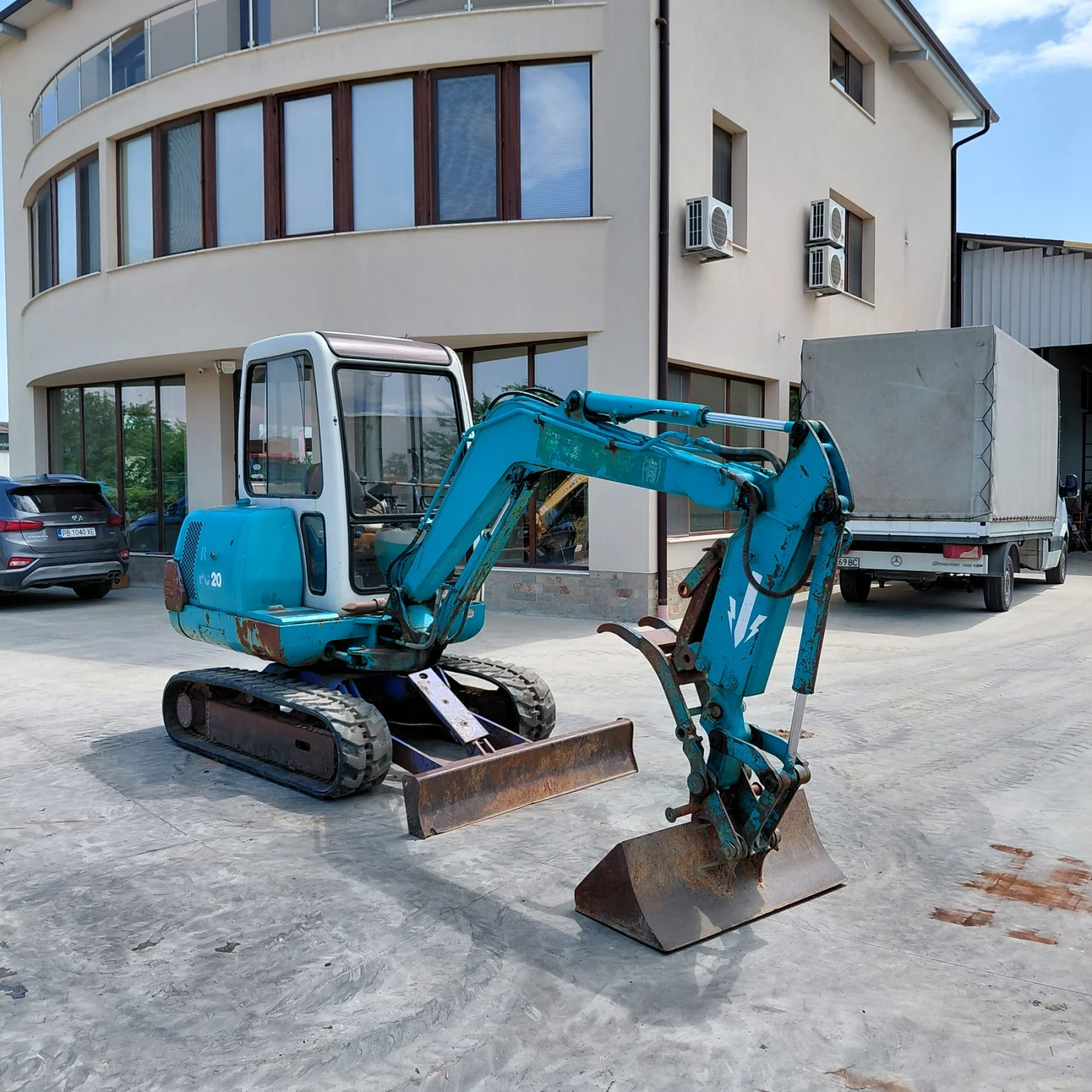 Багер Komatsu PC20-7E * ВГРАДЕН ЧУК, ЩИПКА, 2 КОФИ * , снимка 7 - Индустриална техника - 53187519