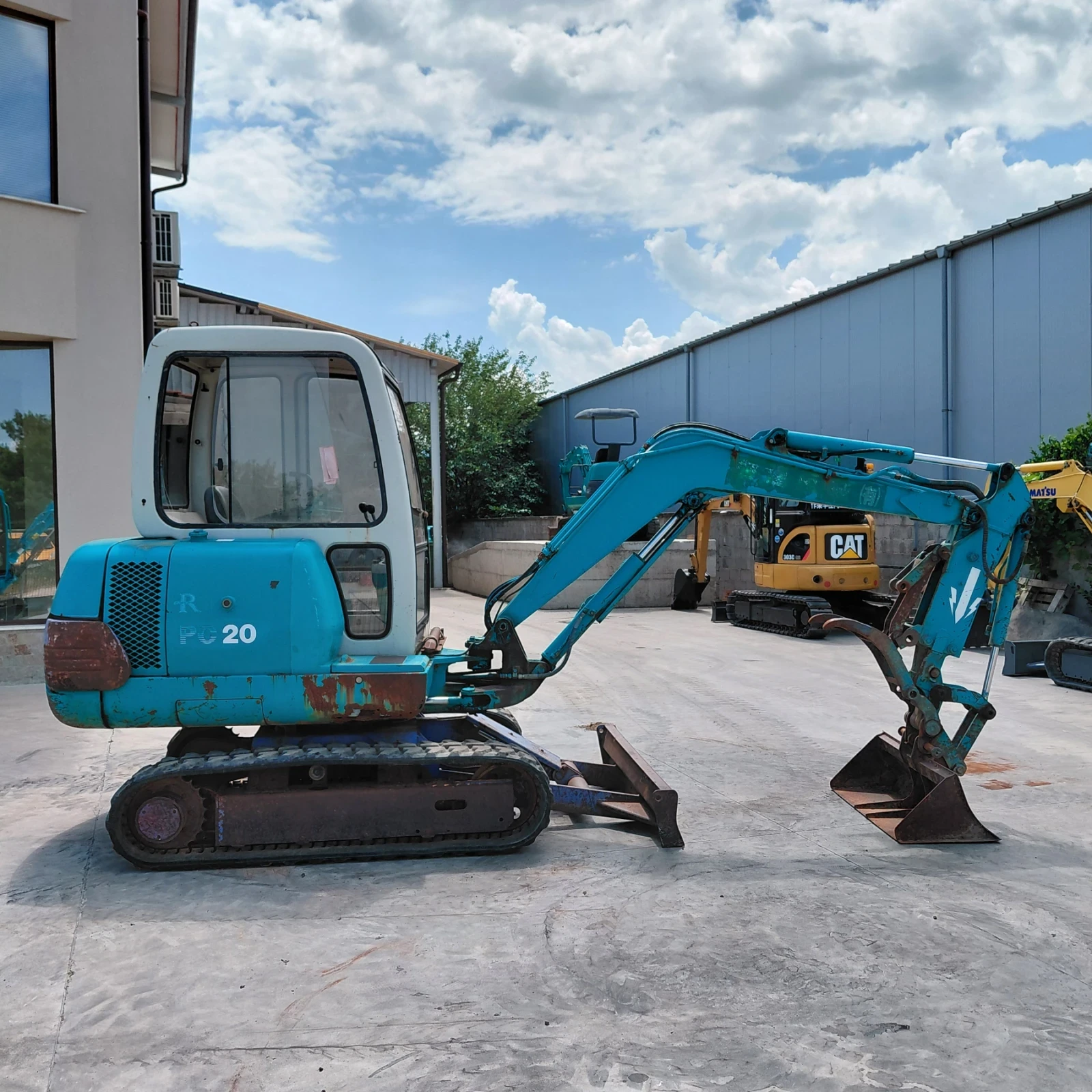 Багер Komatsu PC20-7E * ВГРАДЕН ЧУК, ЩИПКА, 2 КОФИ * , снимка 6 - Индустриална техника - 53187519