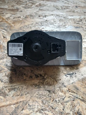 7P6 941 431 ключ за фарове VW Touareg 2012г , снимка 2