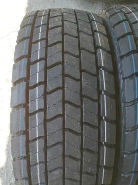 Гуми, снимка 1