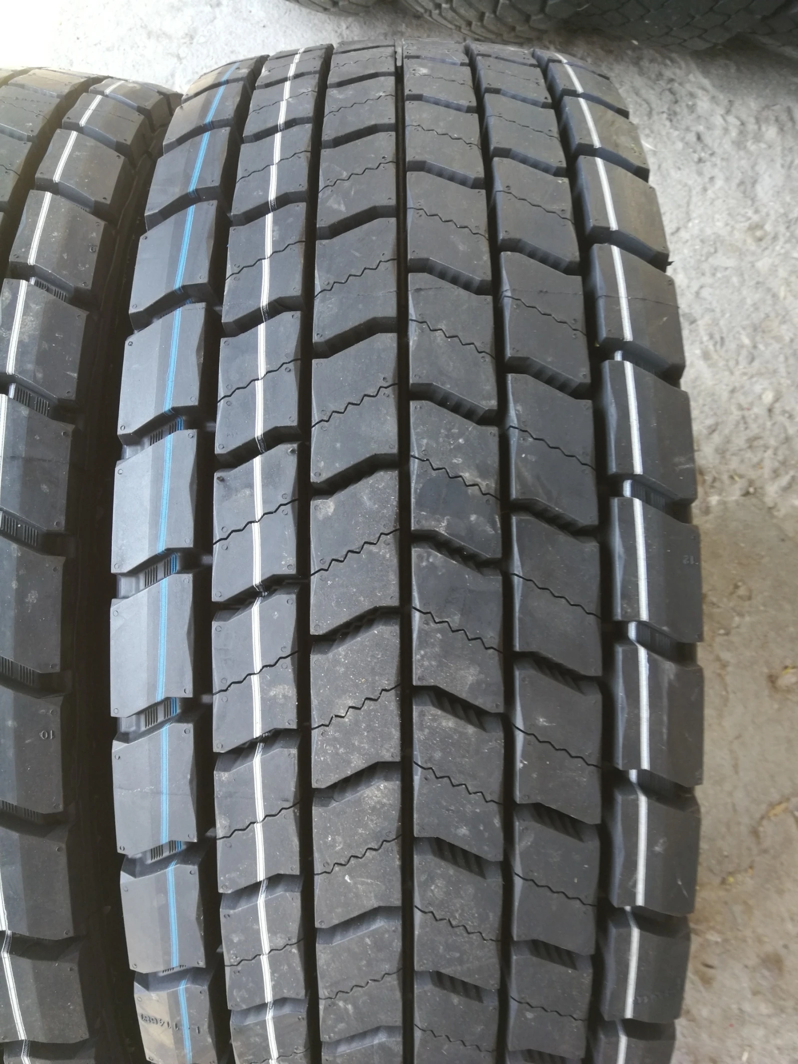  295/55R22.5 | Mobile.bg   2