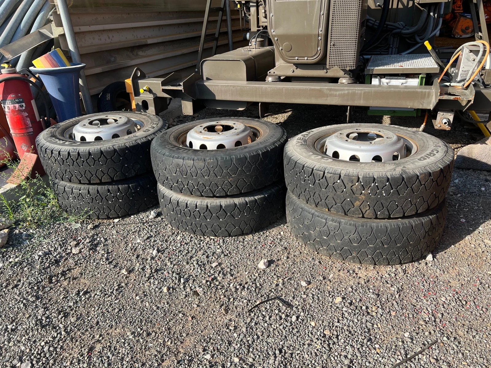    215/75R16 | Mobile.bg   2