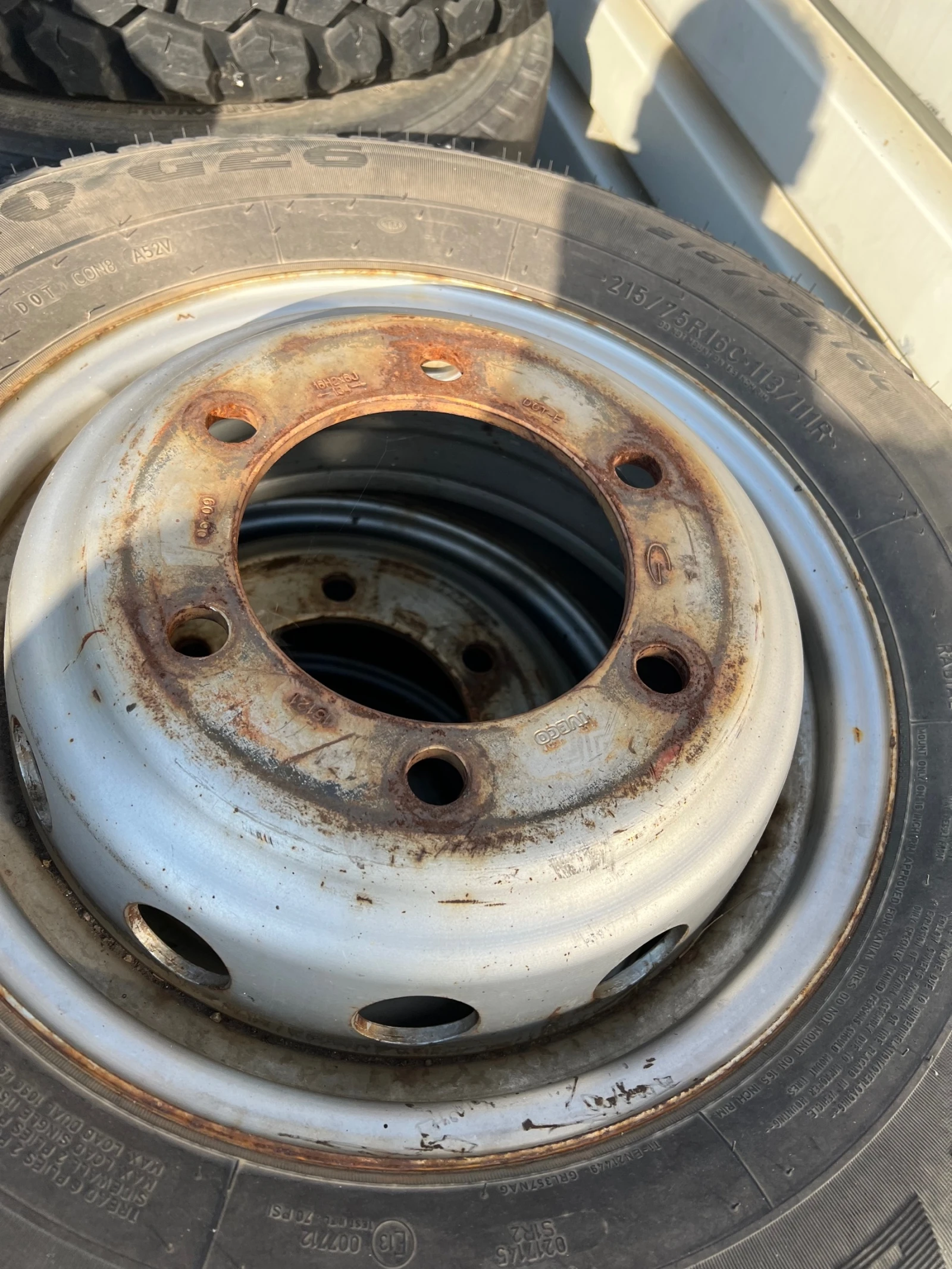    215/75R16 | Mobile.bg   9