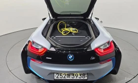BMW i8 * КОЖА* ПОДГРЕВ* HEAD-UP* FULL* , снимка 14