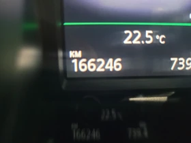 VW Passat 2.0 TDI automatic , снимка 13