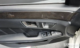 Mercedes-Benz E 300 E300 4MATIC Avantgarde, снимка 17