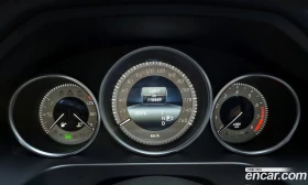 Mercedes-Benz E 300 E300 4MATIC Avantgarde, снимка 8