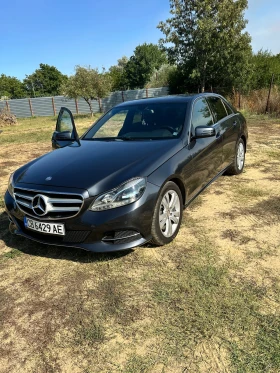 Mercedes-Benz E 200, снимка 1