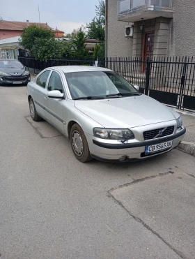     Volvo S60 2.4 i 140 ..