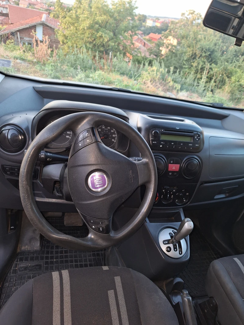 Fiat Fiorino Лек, снимка 8 - Автомобили и джипове - 47526125