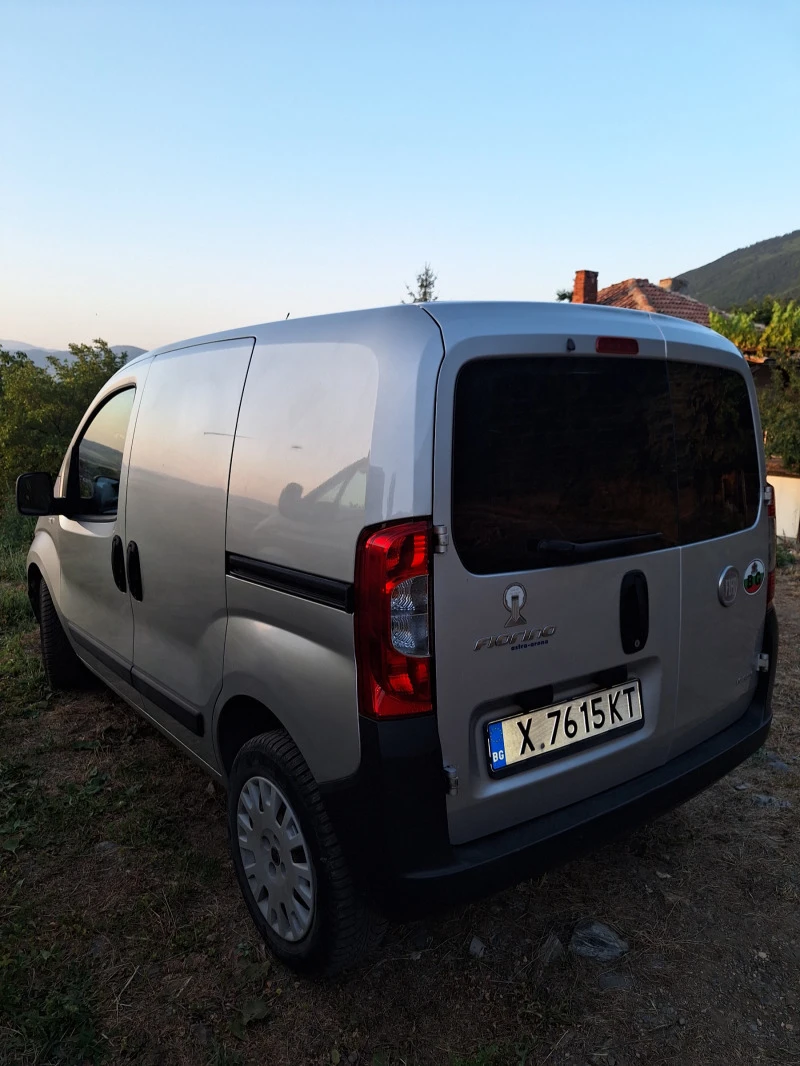 Fiat Fiorino Лек, снимка 6 - Автомобили и джипове - 47526125