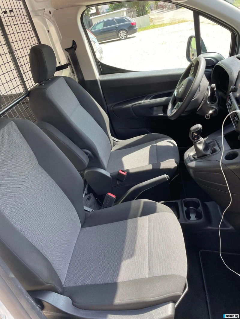 Opel Combo 1, 5 CDTI MAXI, снимка 10 - Автомобили и джипове - 47467766