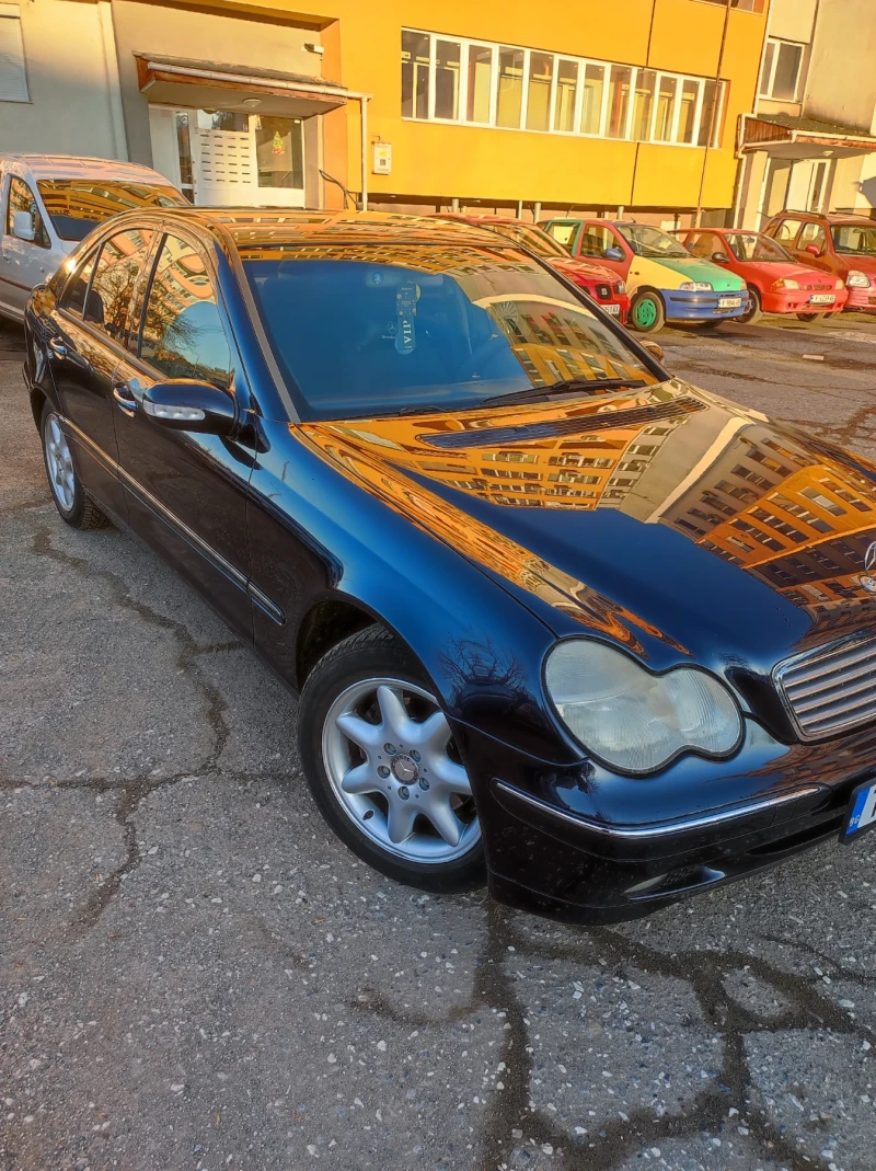 Mercedes-Benz C 220 220 CDI , снимка 6 - Автомобили и джипове - 48582169