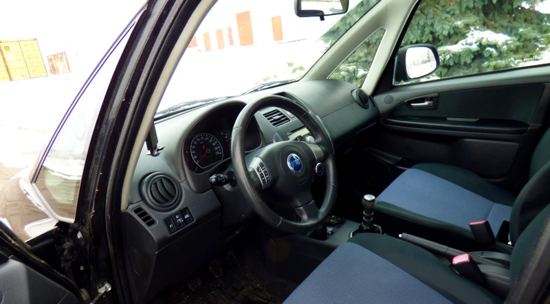 Fiat Sedici 4X4 1.9 MULTIJET 129 х.км. 6 скорости, снимка 6 - Автомобили и джипове - 48739090