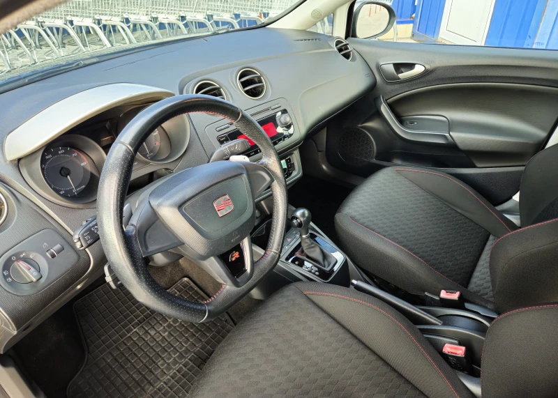 Seat Ibiza 1.4 TSI FR DSG, снимка 7 - Автомобили и джипове - 52597845