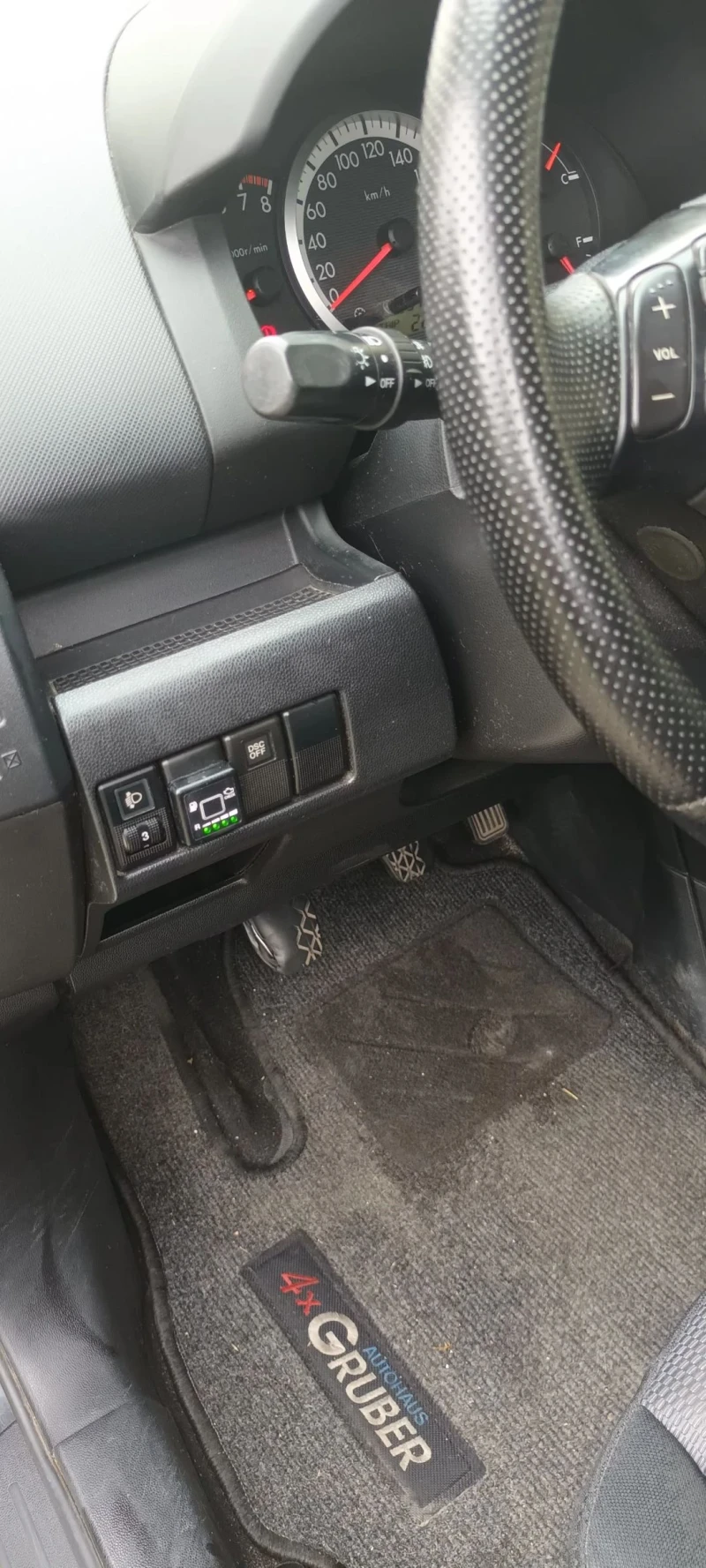 Mazda 5 ЛЕК 2.0 GAZ, снимка 9 - Автомобили и джипове - 52634235