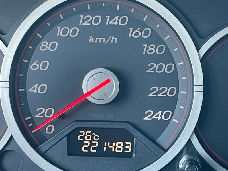 Honda Civic 1.6i 110kn, снимка 14 - Автомобили и джипове - 51570894