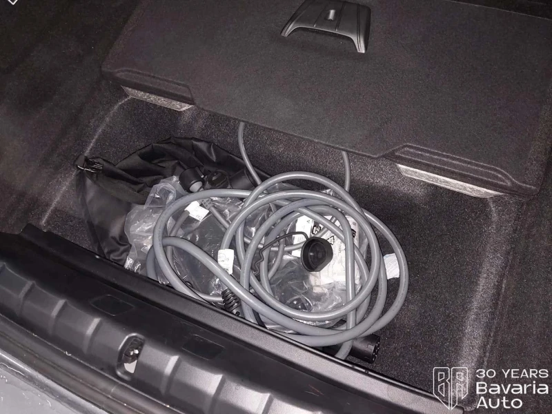 BMW i7 60 xDrive M Sport Paket, снимка 16 - Автомобили и джипове - 52834358