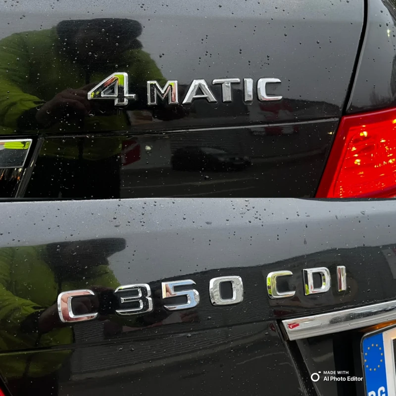 Mercedes-Benz C 350 AMG LINE/LED/Парктроник/4Matic/Navi/7gTronic, снимка 11 - Автомобили и джипове - 52946087