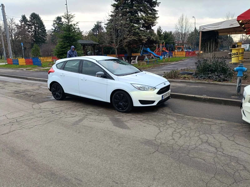 Ford Focus DYB T3DA 5DAAMC, снимка 3 - Автомобили и джипове - 53504086