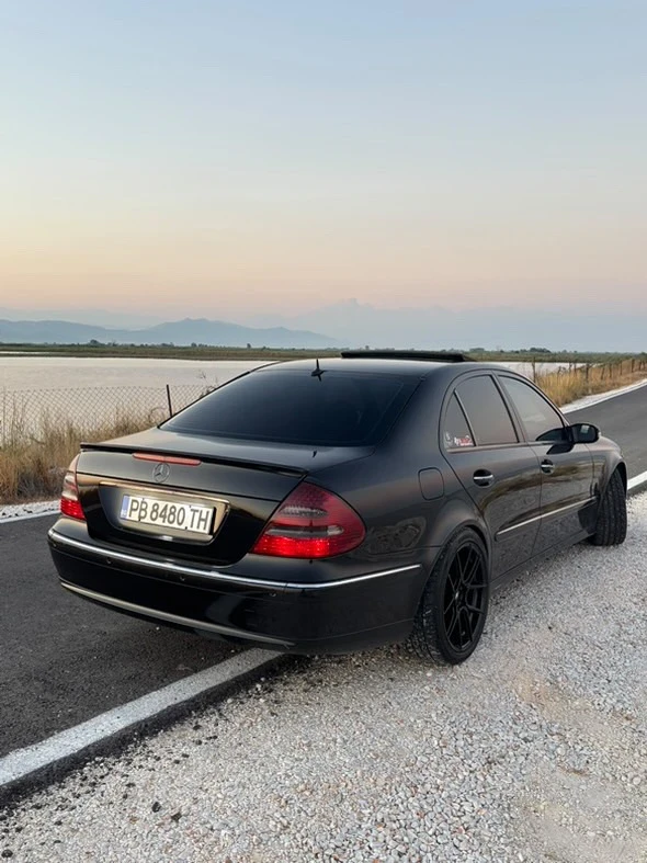 Mercedes-Benz 320  - изображение 9