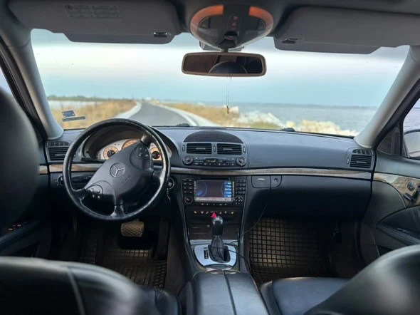 Mercedes-Benz 320  - изображение 4