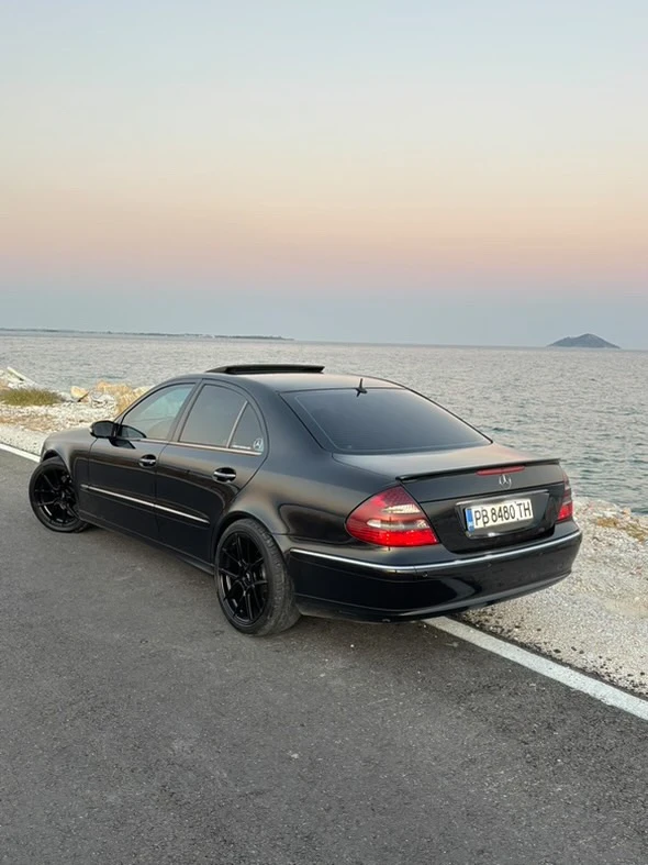 Mercedes-Benz 320  - изображение 6