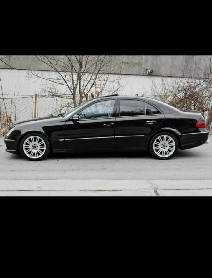 Mercedes-Benz E 320, снимка 2 - Автомобили и джипове - 53669792