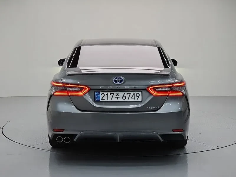 Toyota Camry 2.5 XSE HYBRID, снимка 3 - Автомобили и джипове - 55047727