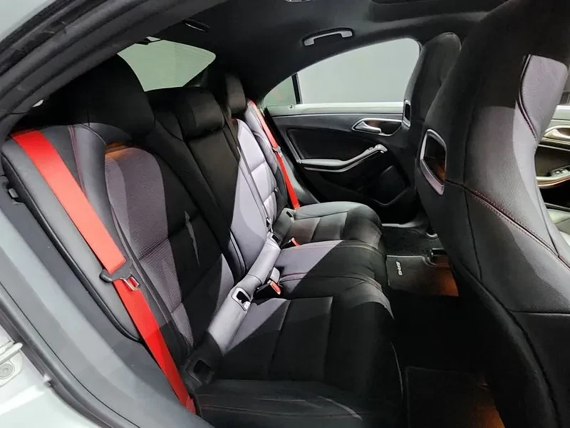 Mercedes-Benz CLA 45 AMG Amg 4Matic, снимка 12 - Автомобили и джипове - 55653950